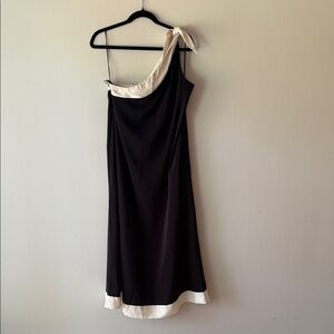 Abercrombie Black and White One-Shoulder Dress